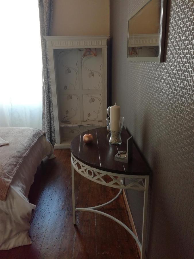 Chez Lorette Mauze-sur-le-Mignon Экстерьер фото